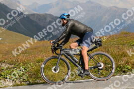 Photo #3894724 | 15-08-2023 11:18 | Passo Dello Stelvio - Peak BICYCLES
