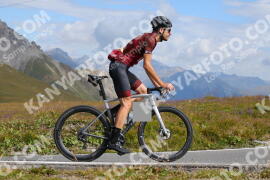 Foto #3829180 | 12-08-2023 10:30 | Passo Dello Stelvio - die Spitze BICYCLES