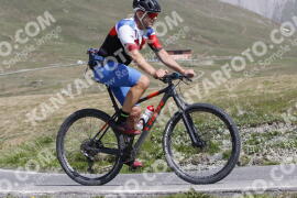 Foto #3176210 | 20-06-2023 10:48 | Passo Dello Stelvio - die Spitze BICYCLES