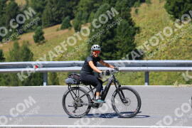 Photo #2499722 | 04-08-2022 11:32 | Gardena Pass BICYCLES