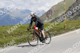 Photo #3337417 | 03-07-2023 11:42 | Passo Dello Stelvio - Peak BICYCLES