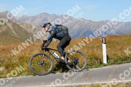 Foto #2733447 | 24-08-2022 14:01 | Passo Dello Stelvio - die Spitze BICYCLES