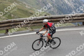 Photo #3265137 | 28-06-2023 12:23 | Passo Dello Stelvio - Peak BICYCLES