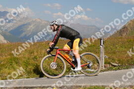 Photo #3983573 | 20-08-2023 12:23 | Passo Dello Stelvio - Peak BICYCLES