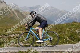 Photo #3529805 | 18-07-2023 12:35 | Passo Dello Stelvio - Peak BICYCLES