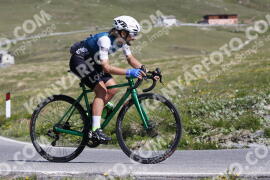 Photo #3237076 | 26-06-2023 10:27 | Passo Dello Stelvio - Peak BICYCLES