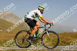 Photo #4046874 | 24-08-2023 11:15 | Passo Dello Stelvio - Peak BICYCLES