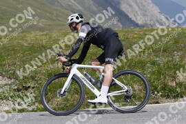 Photo #3284349 | 29-06-2023 12:40 | Passo Dello Stelvio - Peak BICYCLES