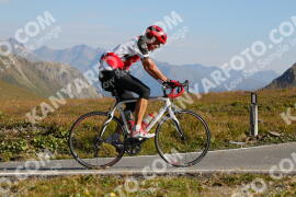 Foto #3893827 | 15-08-2023 09:34 | Passo Dello Stelvio - die Spitze BICYCLES
