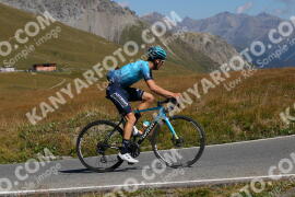 Photo #2665879 | 16-08-2022 11:08 | Passo Dello Stelvio - Peak BICYCLES