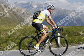 Photo #3237266 | 26-06-2023 10:45 | Passo Dello Stelvio - Peak BICYCLES