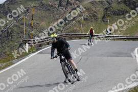 Photo #3695917 | 02-08-2023 11:54 | Passo Dello Stelvio - Peak BICYCLES