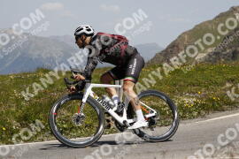 Photo #3529891 | 18-07-2023 12:37 | Passo Dello Stelvio - Peak BICYCLES