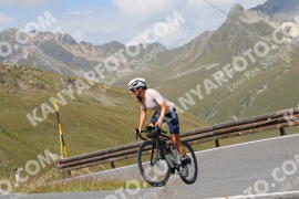 Photo #3894532 | 15-08-2023 11:08 | Passo Dello Stelvio - Peak BICYCLES