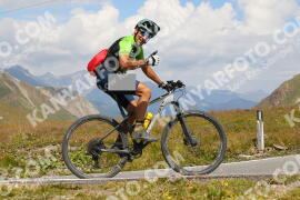 Foto #3874779 | 14-08-2023 12:49 | Passo Dello Stelvio - die Spitze BICYCLES