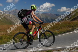 Foto #2665465 | 16-08-2022 10:40 | Passo Dello Stelvio - die Spitze BICYCLES
