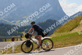 Photo #2502477 | 04-08-2022 14:52 | Gardena Pass BICYCLES