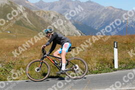 Photo #2730112 | 24-08-2022 12:46 | Passo Dello Stelvio - Peak BICYCLES