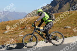 Foto #4197244 | 08-09-2023 10:27 | Passo Dello Stelvio - die Spitze BICYCLES