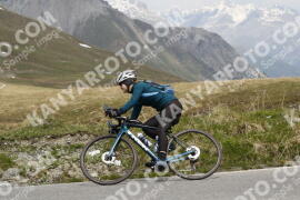 Photo #3110612 | 16-06-2023 12:46 | Passo Dello Stelvio - Peak BICYCLES