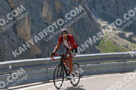 Photo #2501621 | 04-08-2022 13:38 | Gardena Pass BICYCLES