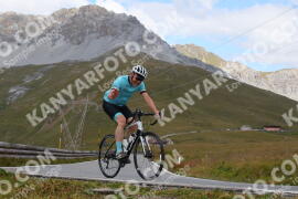 Photo #3932127 | 18-08-2023 11:02 | Passo Dello Stelvio - Peak BICYCLES