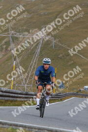 Photo #4252327 | 12-09-2023 10:16 | Passo Dello Stelvio - Peak BICYCLES