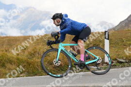 Photo #4296369 | 20-09-2023 12:49 | Passo Dello Stelvio - Peak BICYCLES