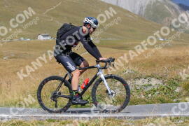 Photo #2753711 | 26-08-2022 12:39 | Passo Dello Stelvio - Peak BICYCLES