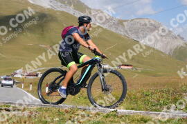 Photo #4034839 | 23-08-2023 11:45 | Passo Dello Stelvio - Peak BICYCLES