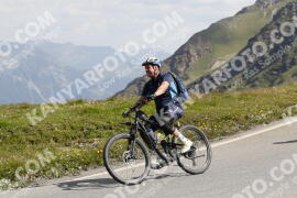 Foto #3413724 | 10-07-2023 10:37 | Passo Dello Stelvio - die Spitze BICYCLES