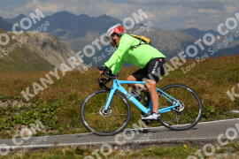 Photo #4005378 | 21-08-2023 12:41 | Passo Dello Stelvio - Peak BICYCLES
