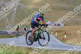 Photo #2752101 | 26-08-2022 11:45 | Passo Dello Stelvio - Peak BICYCLES