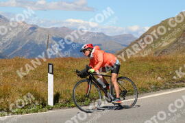 Photo #2700554 | 21-08-2022 14:32 | Passo Dello Stelvio - Peak BICYCLES