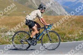 Photo #2736272 | 25-08-2022 11:23 | Passo Dello Stelvio - Peak BICYCLES