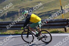 Photo #3893864 | 15-08-2023 09:44 | Passo Dello Stelvio - Peak BICYCLES