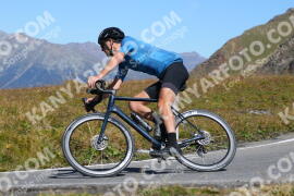 Foto #4155142 | 04-09-2023 12:31 | Passo Dello Stelvio - die Spitze BICYCLES