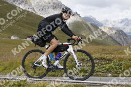 Foto #3732388 | 06-08-2023 14:32 | Passo Dello Stelvio - die Spitze BICYCLES