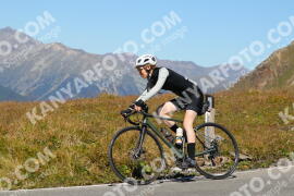 Photo #4155770 | 04-09-2023 13:32 | Passo Dello Stelvio - Peak BICYCLES