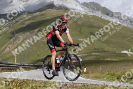 Photo #3619448 | 29-07-2023 11:09 | Passo Dello Stelvio - Peak BICYCLES