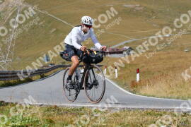 Photo #2756371 | 26-08-2022 14:09 | Passo Dello Stelvio - Peak BICYCLES