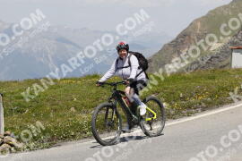 Photo #3426684 | 11-07-2023 13:24 | Passo Dello Stelvio - Peak BICYCLES