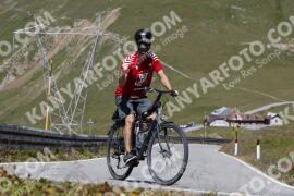 Photo #3675251 | 31-07-2023 12:03 | Passo Dello Stelvio - Peak BICYCLES