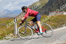Foto #3830183 | 12-08-2023 12:02 | Passo Dello Stelvio - die Spitze BICYCLES