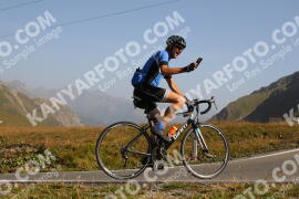 Photo #4045473 | 24-08-2023 09:50 | Passo Dello Stelvio - Peak BICYCLES