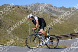 Photo #3957100 | 19-08-2023 10:44 | Passo Dello Stelvio - Peak BICYCLES