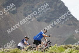 Foto #3415591 | 10-07-2023 11:57 | Passo Dello Stelvio - die Spitze BICYCLES