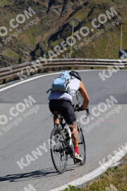 Photo #2697642 | 21-08-2022 11:32 | Passo Dello Stelvio - Peak BICYCLES