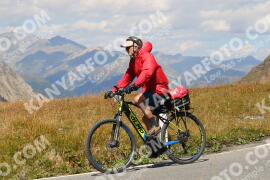 Photo #2672024 | 16-08-2022 14:01 | Passo Dello Stelvio - Peak BICYCLES