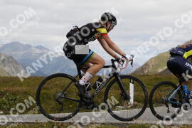 Photo #3696357 | 02-08-2023 12:05 | Passo Dello Stelvio - Peak BICYCLES